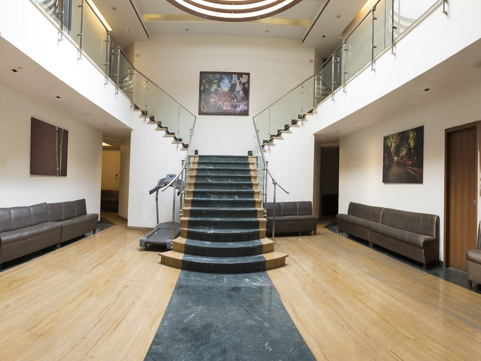 פונה Hotel Mint Koregaon Park מראה חיצוני תמונה