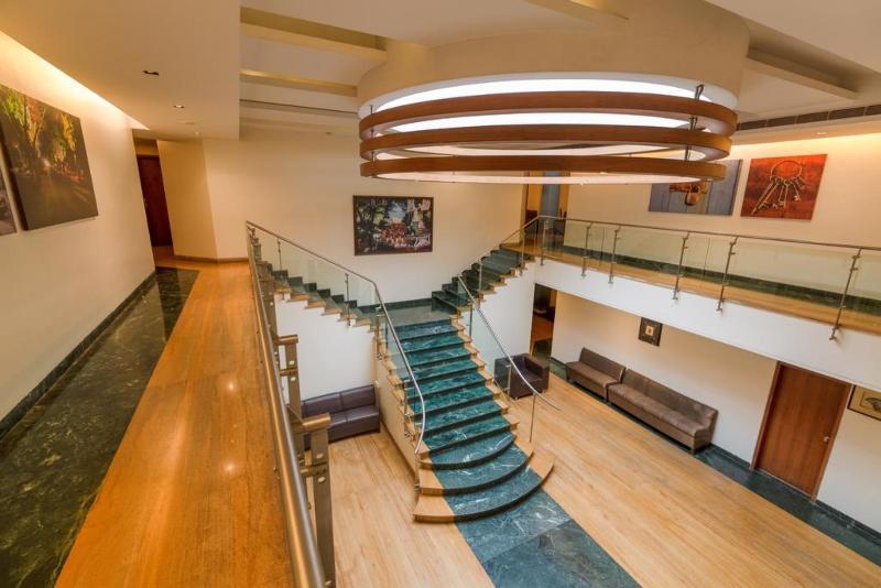 פונה Hotel Mint Koregaon Park מראה חיצוני תמונה