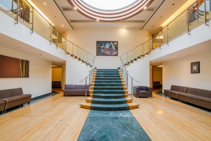 פונה Hotel Mint Koregaon Park מראה חיצוני תמונה
