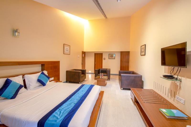 פונה Hotel Mint Koregaon Park מראה חיצוני תמונה