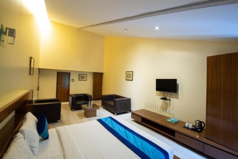 פונה Hotel Mint Koregaon Park מראה חיצוני תמונה
